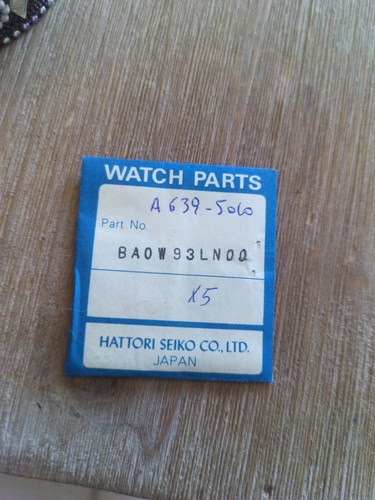 Vintage lcd digital watch - lcd,