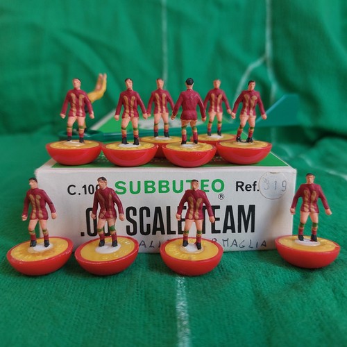 Mint subbuteo team - subbuteo, hybrid