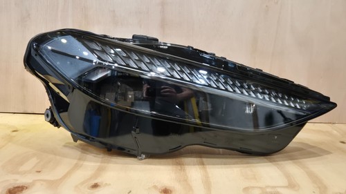 Audi b10 faro destro - audi, o/s