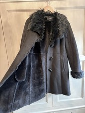 Cappotto romano nero afgano