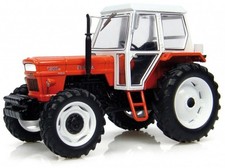 Trattore agricolo Universal