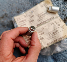 1x TAPPO VALVOLA TPMS ALFA 4C FIAT DOBLO DUCATO MY2014 GHIBLI ORIGINAL 670005747