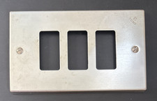 placca per 3 prese anodizzata in alluminio serie magic bticino