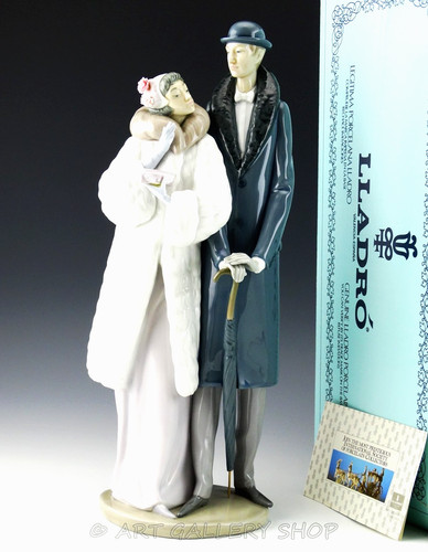 Lladro large figurine - 14-5/8",