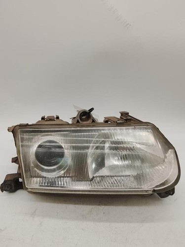 60587937 faro fanale destro