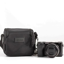 Crumpler Flying Duck Camera