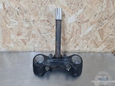 Te de fourche inférieur