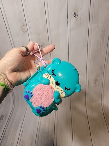 Polly pocket otter - polly,