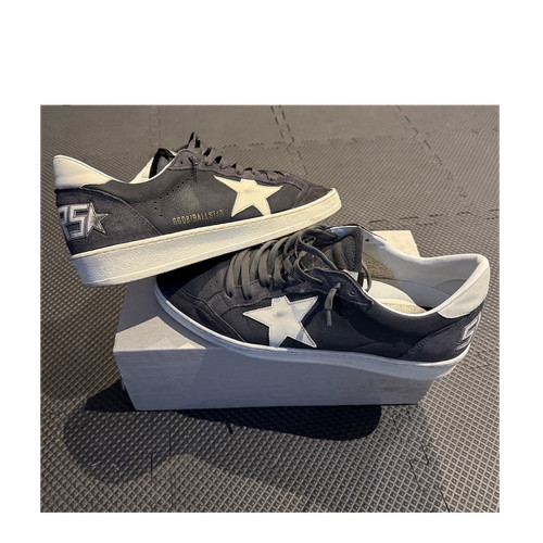 Golden goose ball - ball, star