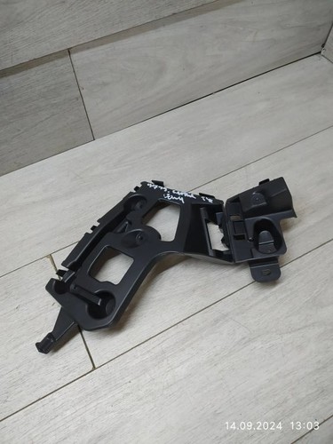 Supporto montaggio paraurti
