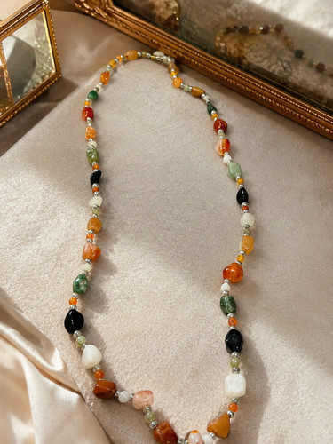 Collana perle pietre - di,
