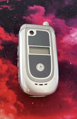Motorola v535 flip - flip, retrò