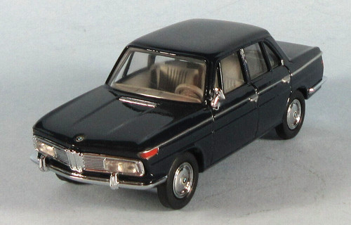 Minichamps 1966 bmw 2000 - minichamps,