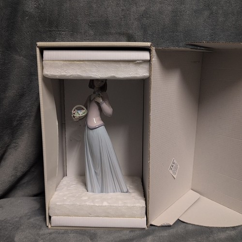 Lladro 07644 innocence - 07644, in