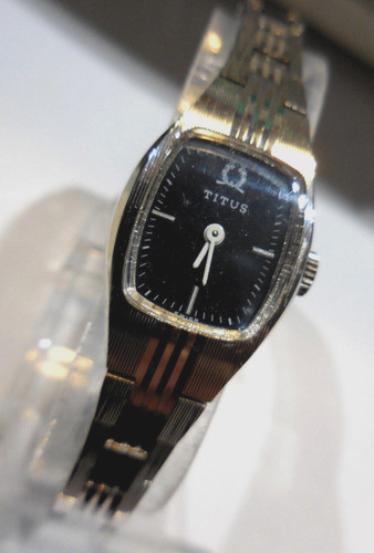 Sovil titus geneve - titus, 8303