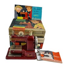 Macchina da cucire vintage Red