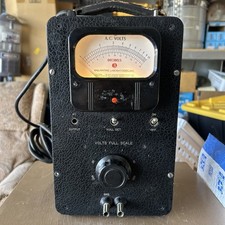 Voltmetro elettronico vintage