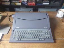 Macchina da scrivere elettronica Olivetti Dora 201 perfettamente funzionante 