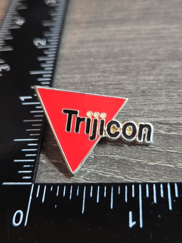 Spilla bavero logo trijicon - logo,