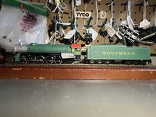 Mehano HO 4-6-4 Hudson Steam