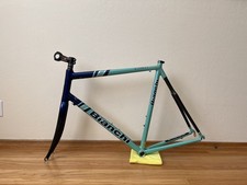 2004 Bianchi Giro Road Bike