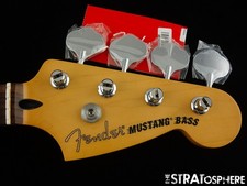 Fender Player II Mustang Bass PJ NECK & TUNERS Chitarra scala 30" palissandro