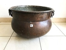 Antico grande pentolone in rame con manici in ferro contenitore arredamento rist