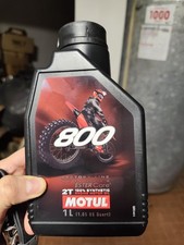 1 LT MOTUL 800 2T FACTORY LINE