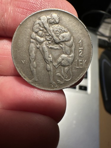 Lek 1930 albania - 1/2, patina