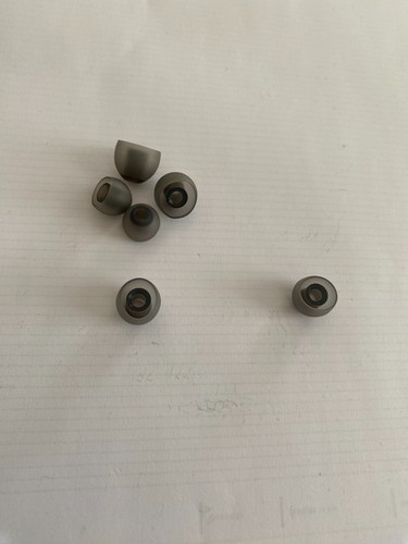 Cuscinetti auricolari per