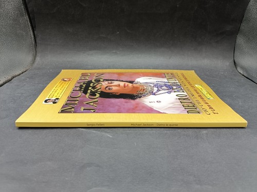 Libro michael jackson - jackson, dietro