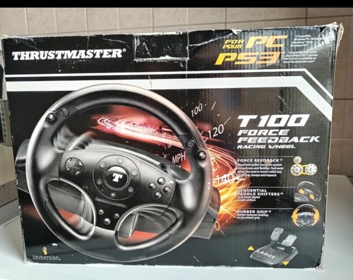 Volante con pedaliera