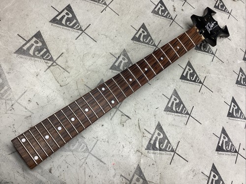 Rich platinum pro - jr-v,