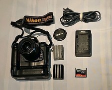 Fotocamera reflex Nikon D100