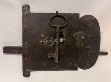 Antica serratura d'epoca in