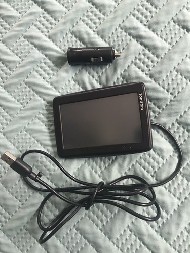 Tomtom gps with mount - gps,