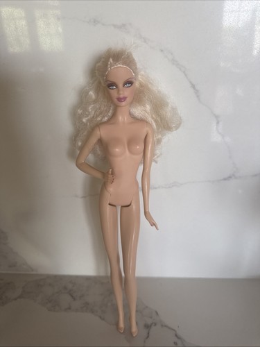 Bambola barbie happy holiday - happy,