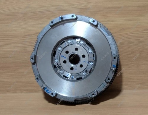 Nuova fly wheel per mahindra - nuova,