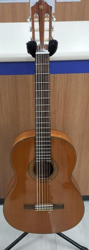 Yamaha cg142c classical guitar - yamaha,