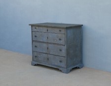 Antico comò cassettone 4 cassetti laccato Shabby Chic, '700 - L 104,5 cm!