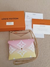 Nuovo Louis Vuitton Kirigami