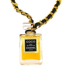 Collana con ciondolo in oro