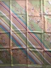 Foulard carré Hermès soie