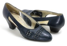 Eleganti décolleté vintage