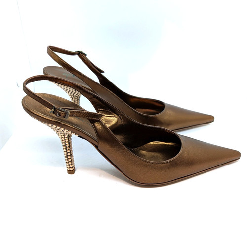 510 nuove giuseppe zanotti - $510,