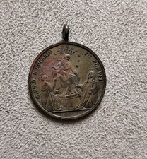 Medaglia Religiosa - La Chiesa