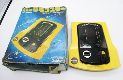 Puck monster pacman retro - monster,