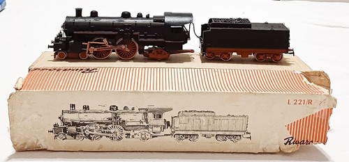 Rivarossi 221 locomotiva - rivarossi, l