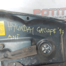 SM215005E Cofano ant.  HYUNDAI