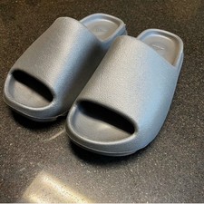 Adidas Yeezy Slide Onyx Taglia